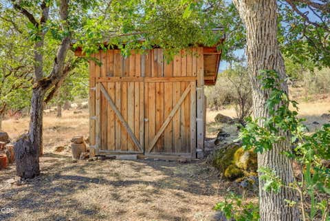 Tiny photo for 4001 S Fork Little Butte Creek Road, Eagle Point, OR 97524 (MLS # 220226512)