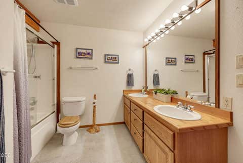 Tiny photo for 4001 S Fork Little Butte Creek Road, Eagle Point, OR 97524 (MLS # 220226512)
