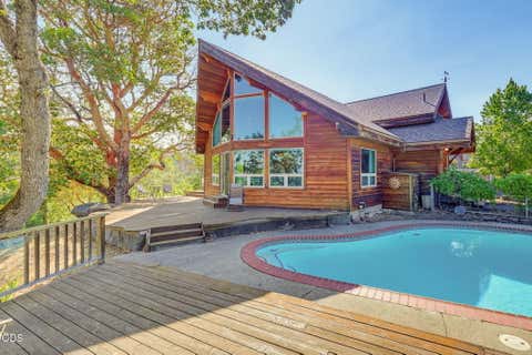 Tiny photo for 4001 S Fork Little Butte Creek Road, Eagle Point, OR 97524 (MLS # 220226512)