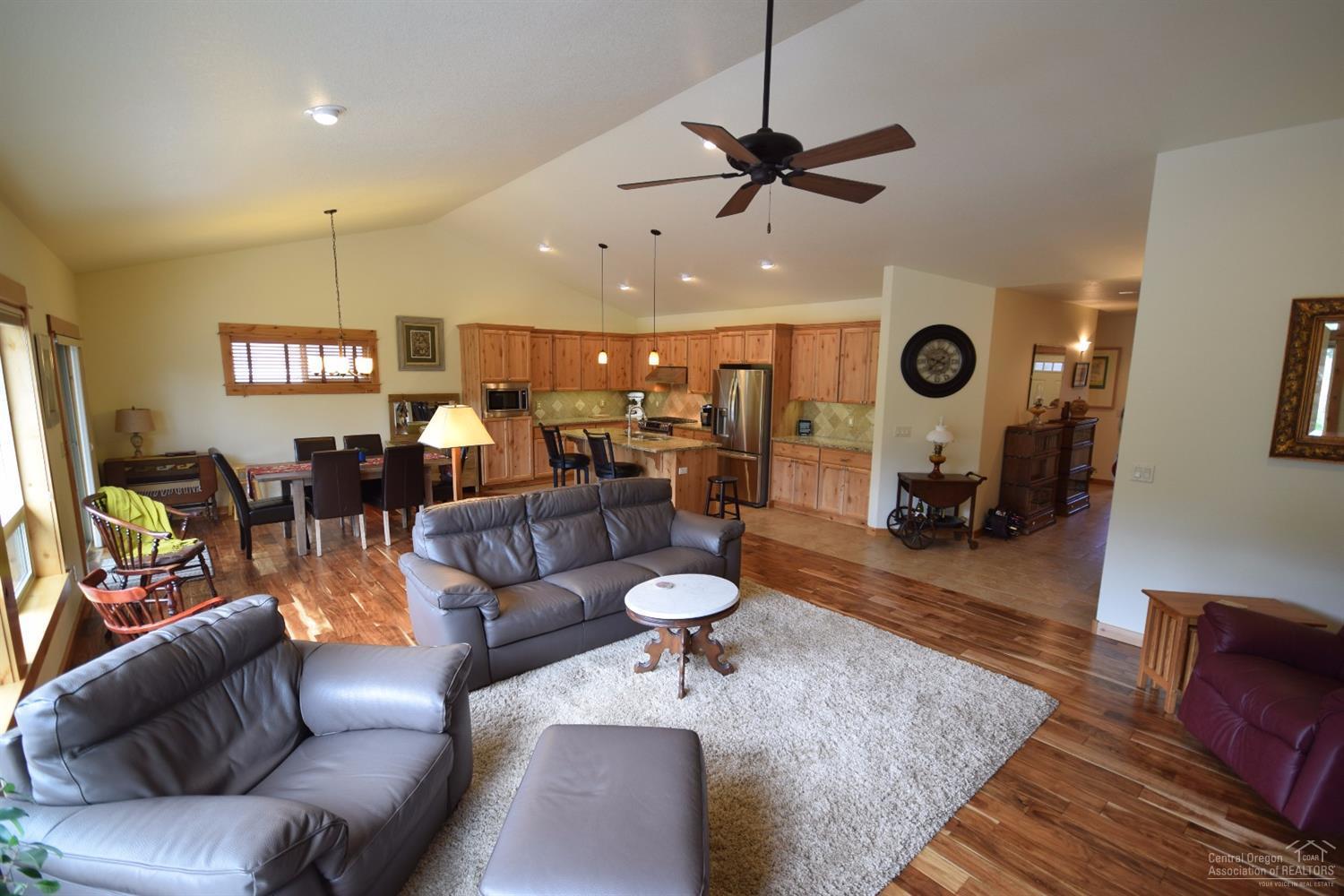 Eagle Crest - Residential