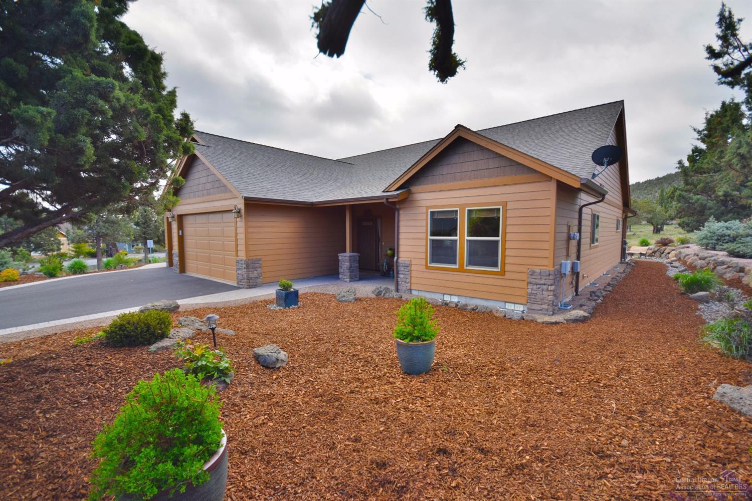 Eagle Crest - Residential