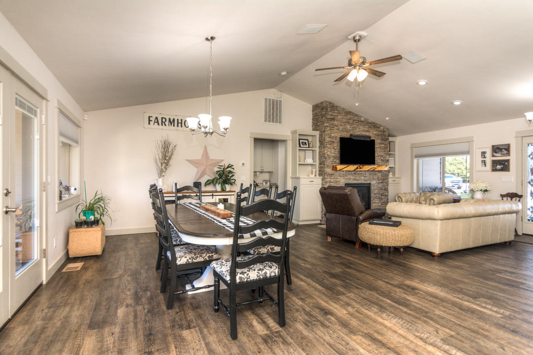 Meadow Lakes Estate - Residential