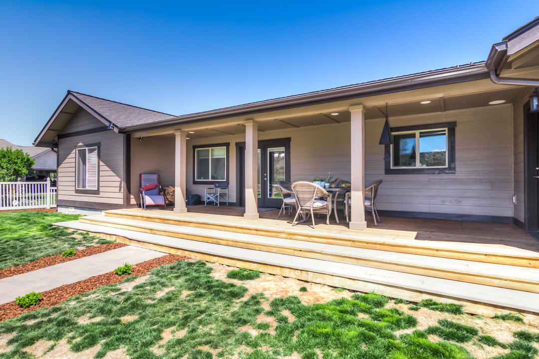 Meadow Lakes Estate - Residential