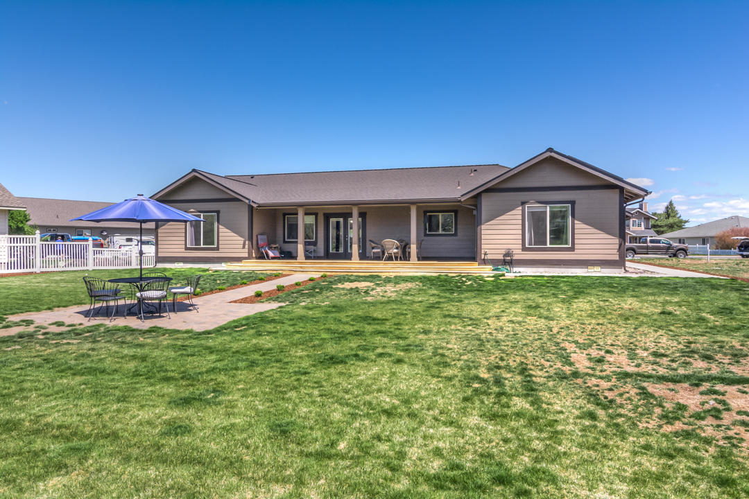 Meadow Lakes Estate - Residential