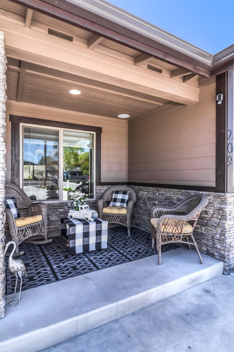 Meadow Lakes Estate - Residential