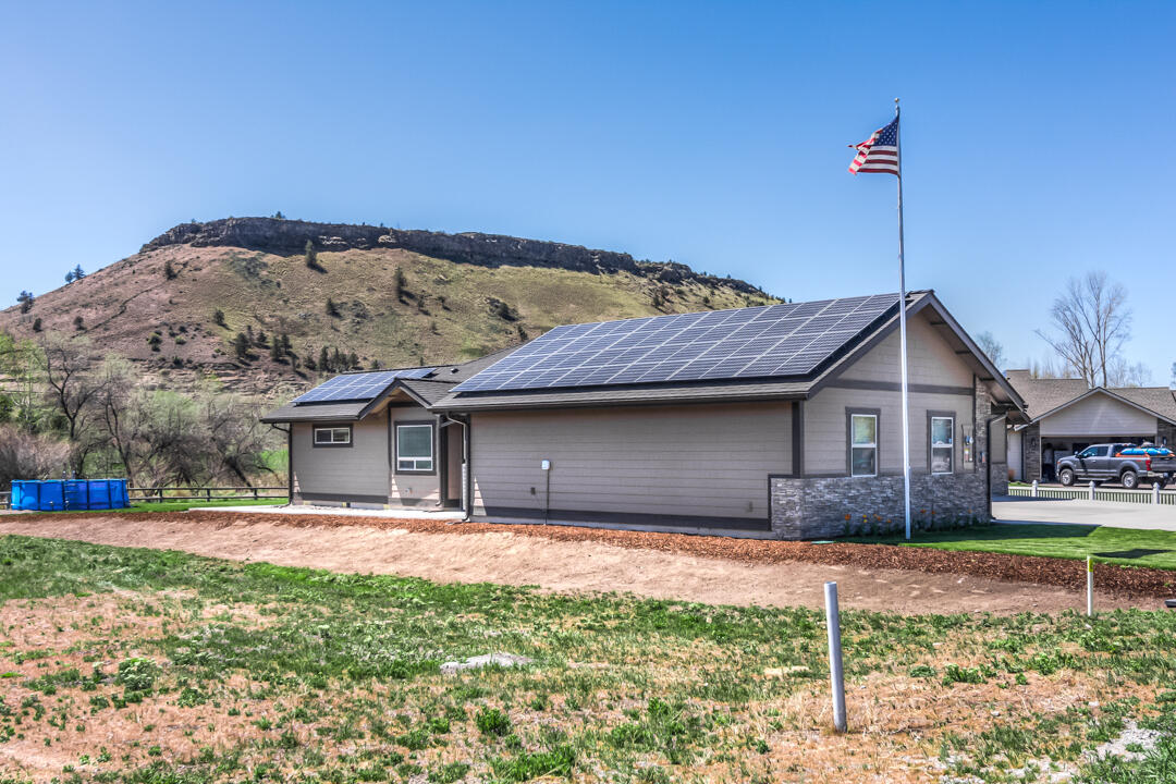Meadow Lakes Estate - Residential