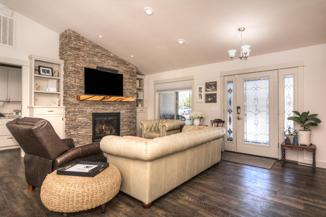 Meadow Lakes Estate - Residential