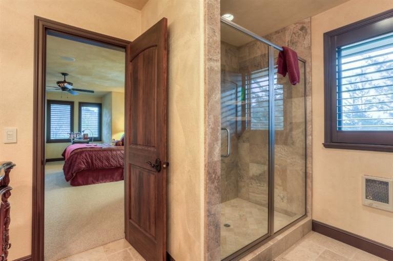 Saddle Ridge - Residential