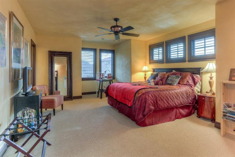 Saddle Ridge - Residential