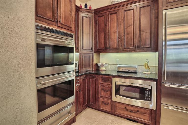 Saddle Ridge - Residential