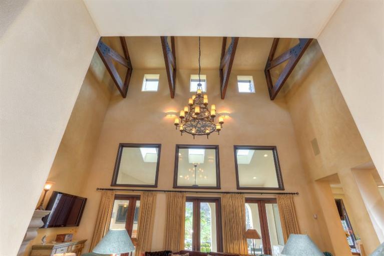 Saddle Ridge - Residential