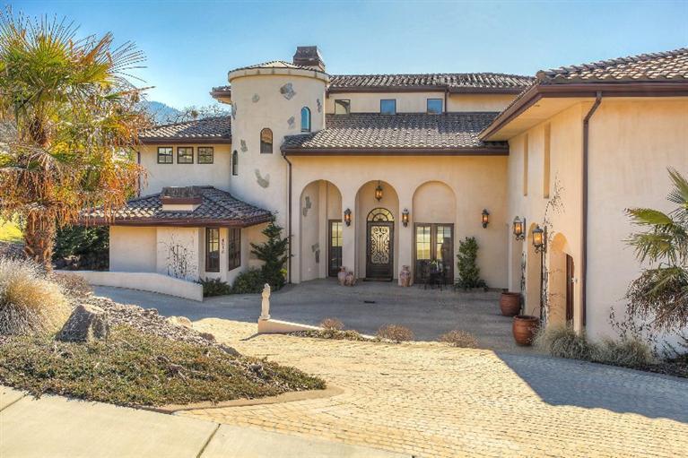 Saddle Ridge - Residential