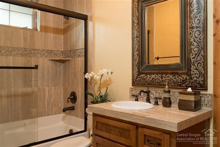 Fairway Point Villag - Residential