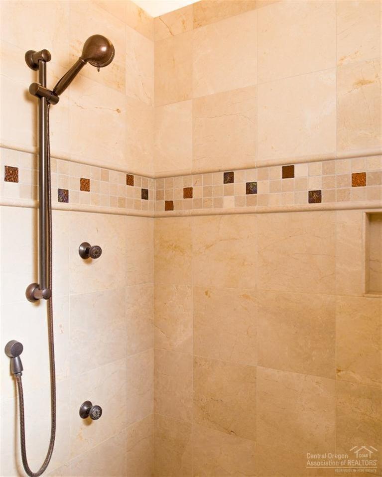 Fairway Point Villag - Residential