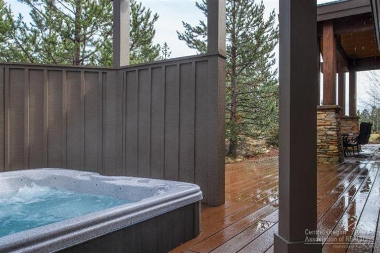 Fairway Point Villag - Residential