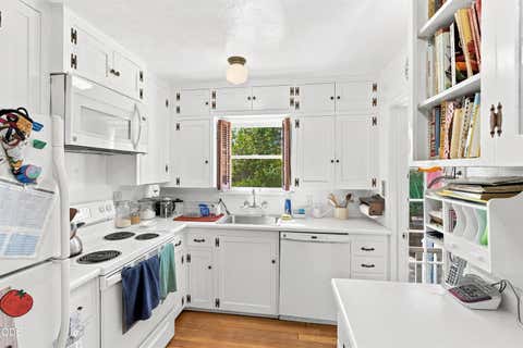 Tiny photo for 1230 NW Conklin Avenue, Grants Pass, OR 97526 (MLS # 220227197)