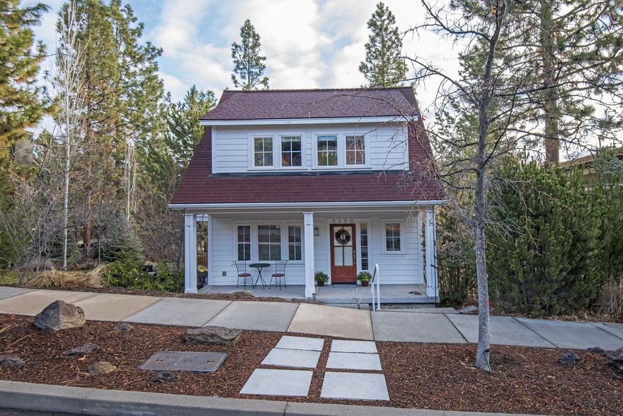 In the highly sought-after neighborhood of NorthWest Crossing, this Greg Welch-built light-filled home has so much to offer! Situated just 0.7 miles from the popular Sparrow Bakery, and 1.2 miles from the Victorian Café, this location can't be beat! This beautiful home is full of natural light and a spacious kitchen with new stainless steel appliances, a large butcher-block island and dining area that opens to an outdoor patio area. A generous living room with built-ins and a stately gas fireplace make this home perfect for entertaining. You will have plenty of space with an office/den & a bonus space upstairs with balcony-access. The large primary bedroom with ensuite bathroom offers a soaking tub, dual vanity, tiled shower and walk-in closet. Recent updates include a new gas furnace, A/C, & the main-level side deck planking which was replaced 2 years ago. This property includes a darkroom/artist studio off of the garage & subterranean storage closets perfect for wine storage.