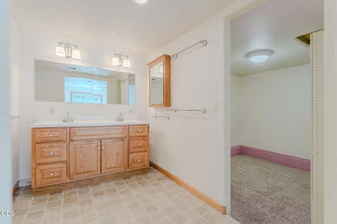 Tiny photo for 52591 Sunrise Boulevard, La Pine, OR 97739 (MLS # 220224716)