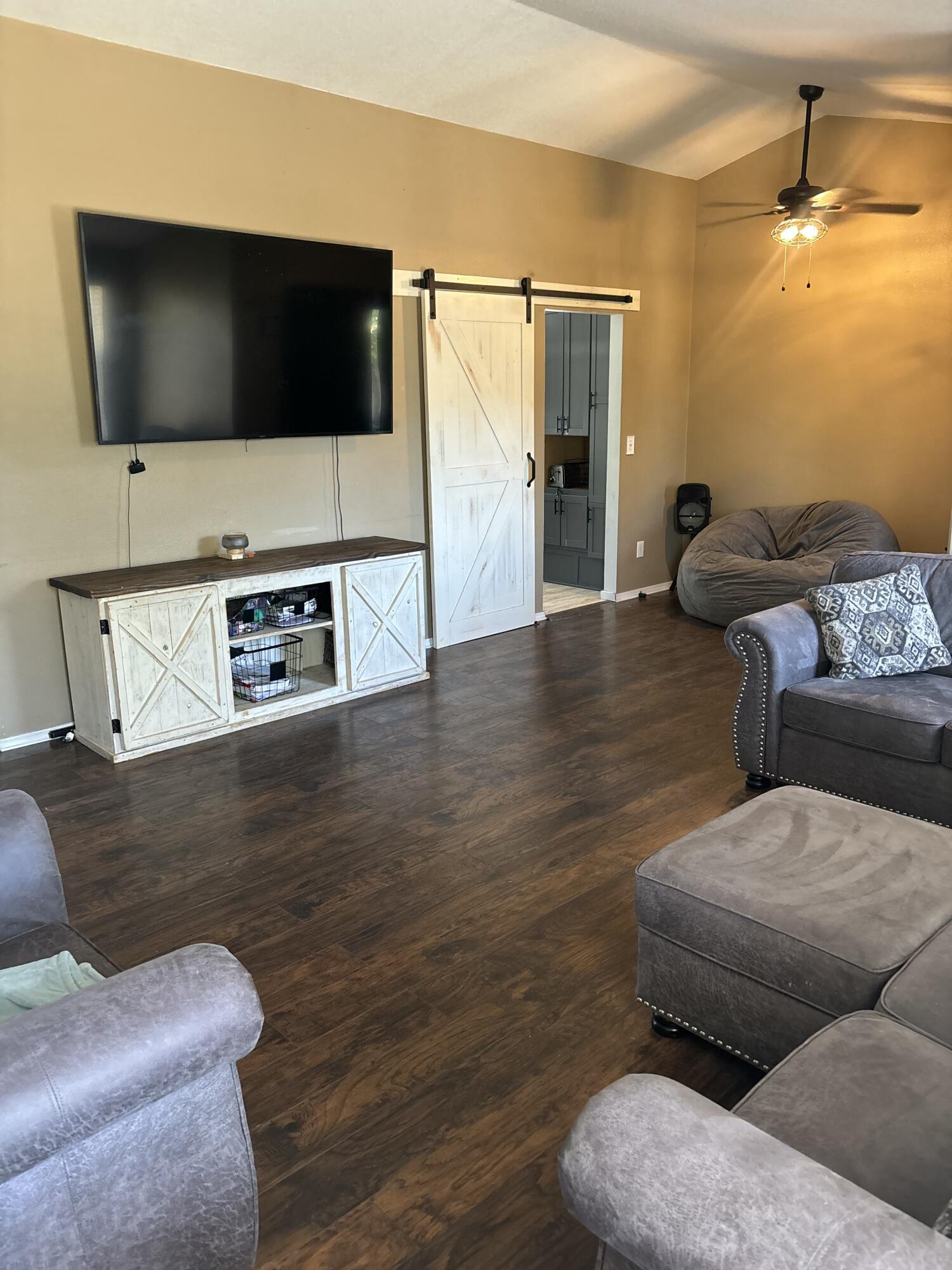 2151 SW 28th Street
