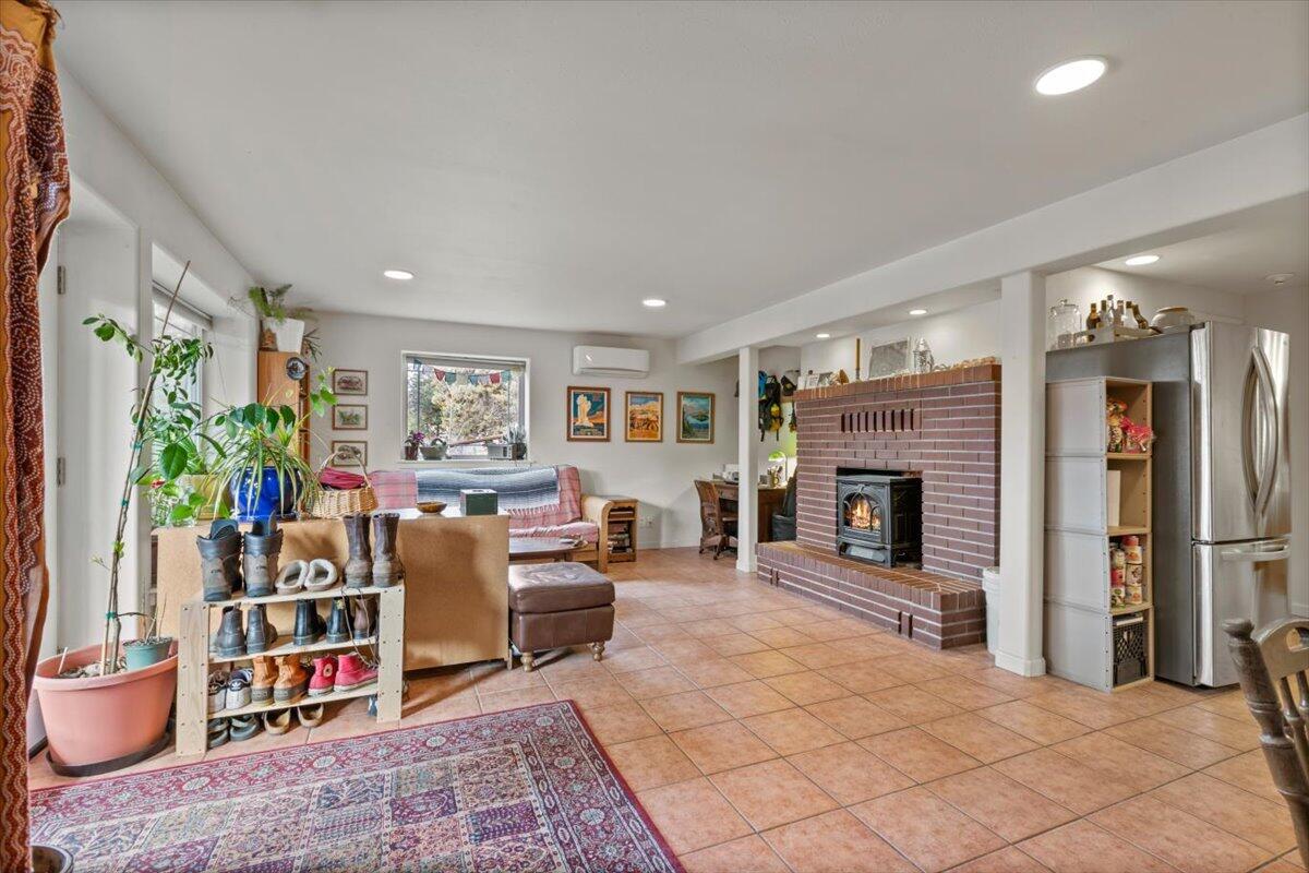 West Hills - Residential