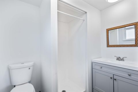 Tiny photo for 9581 NE Gateway Avenue, Madras, OR 97741 (MLS # 220214245)