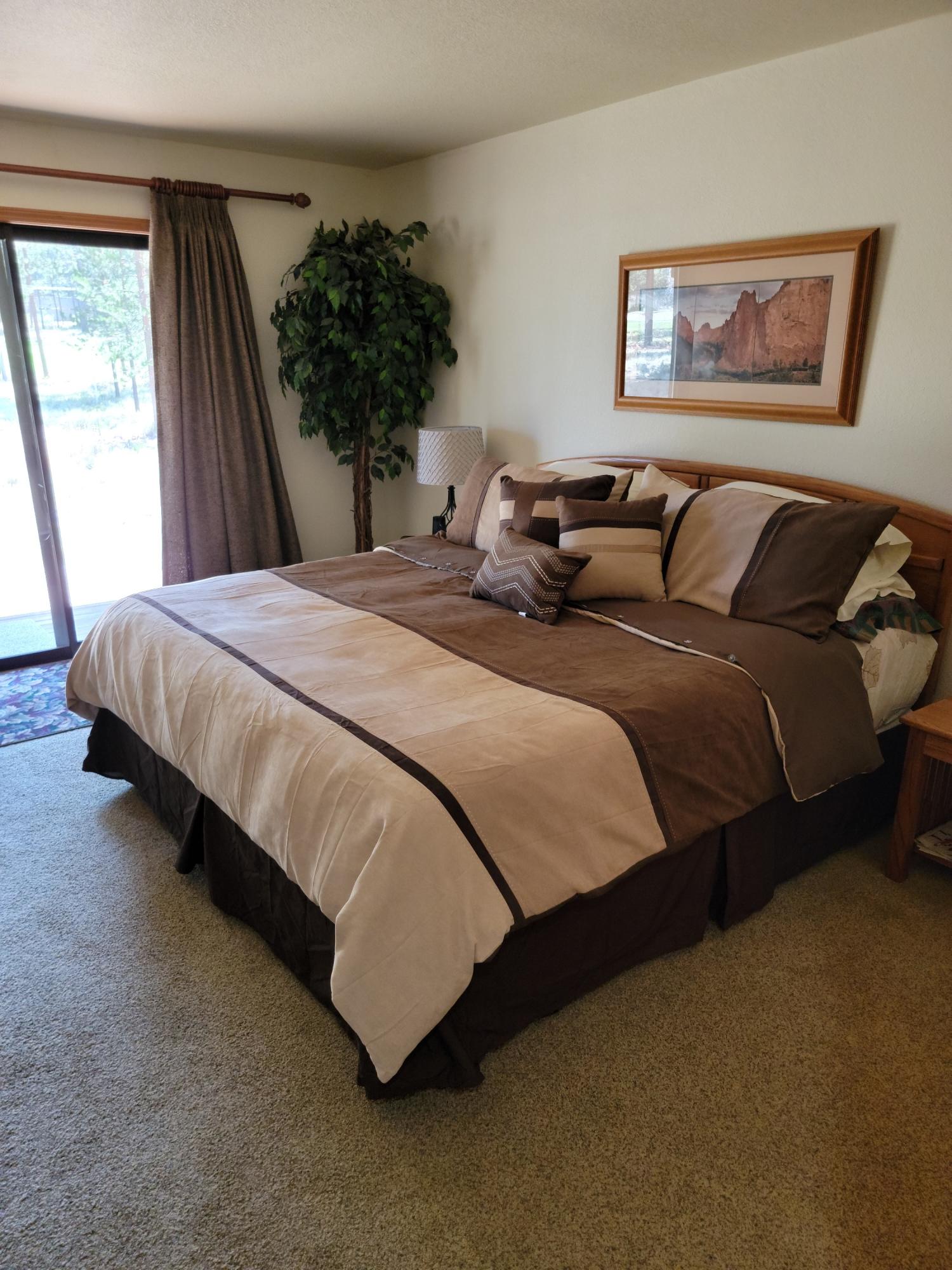 Fairway Crest Village - Residential