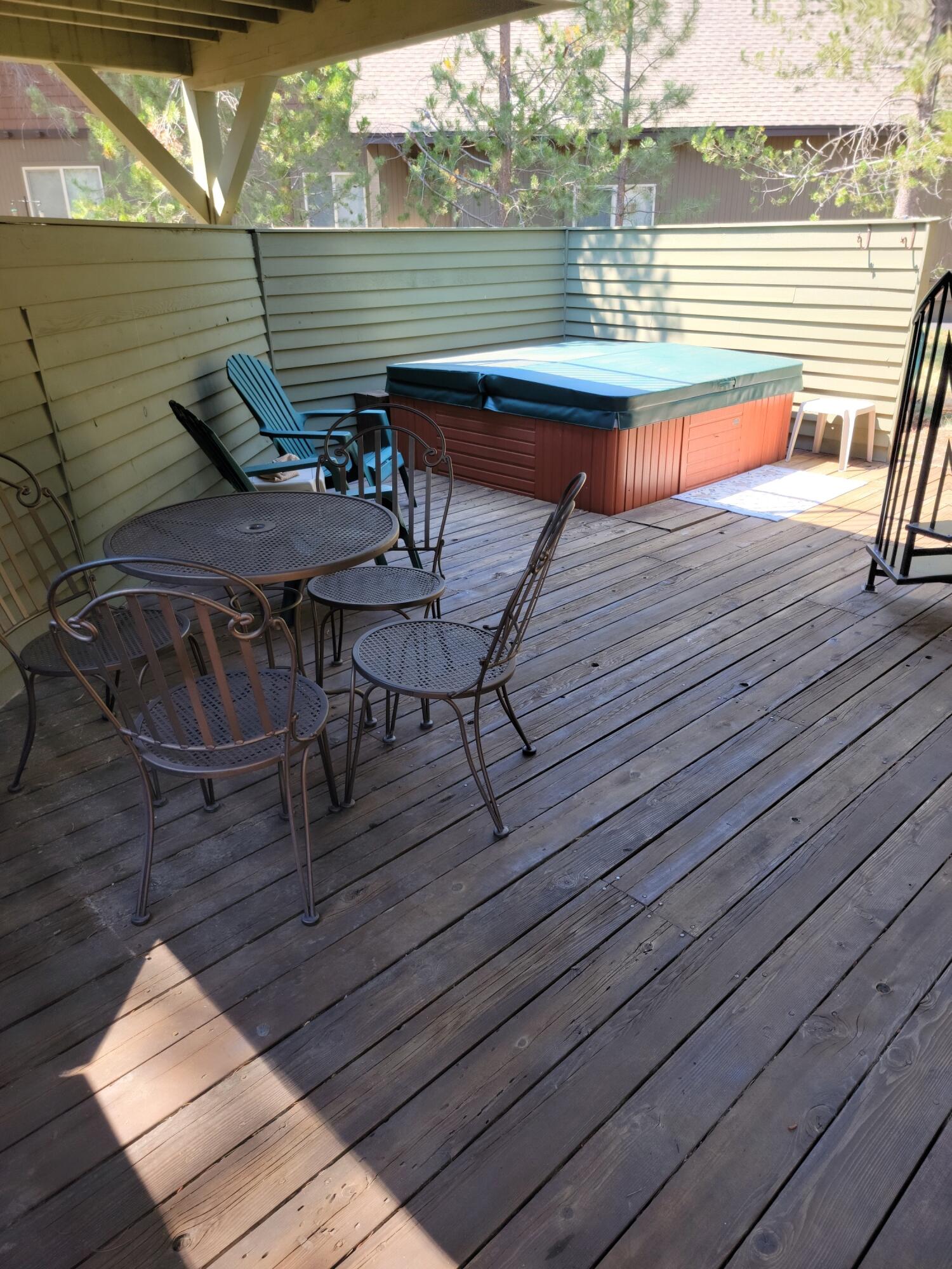 Fairway Crest Village - Residential