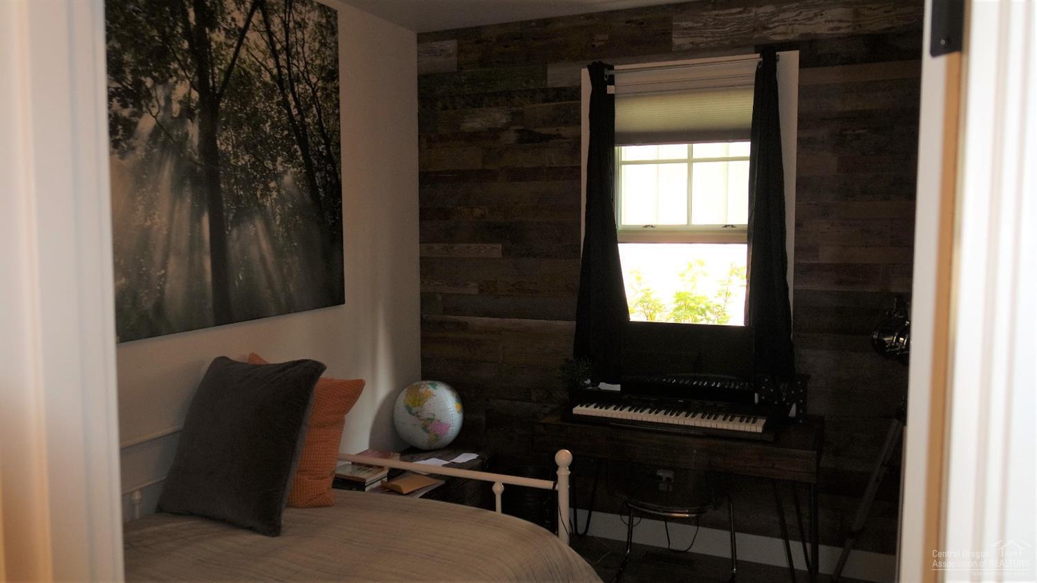 Pine Meadow Vill - Residential