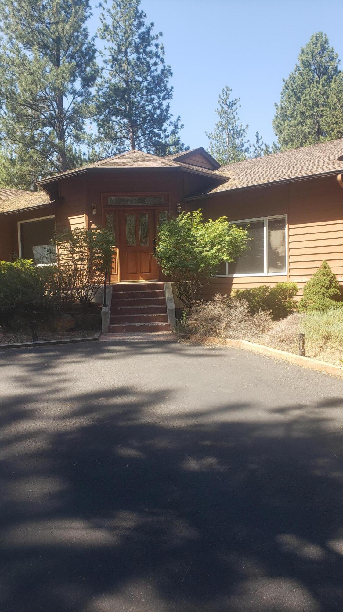 60305 Woodside Road
