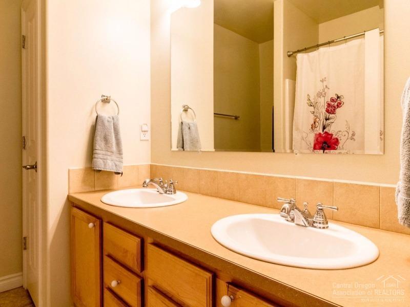 River Rim - Residential