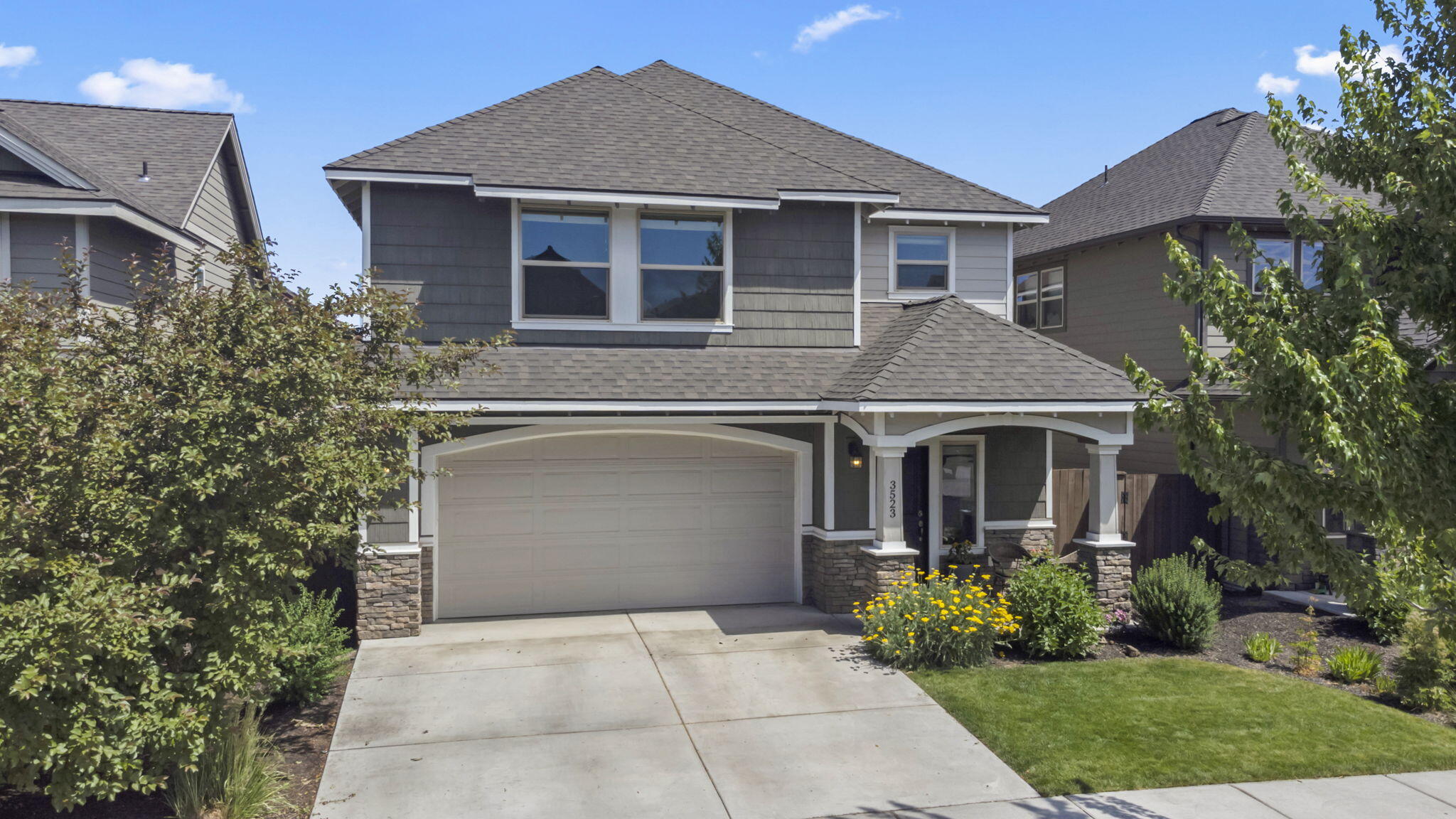 3523 NE Crystal Springs Drive