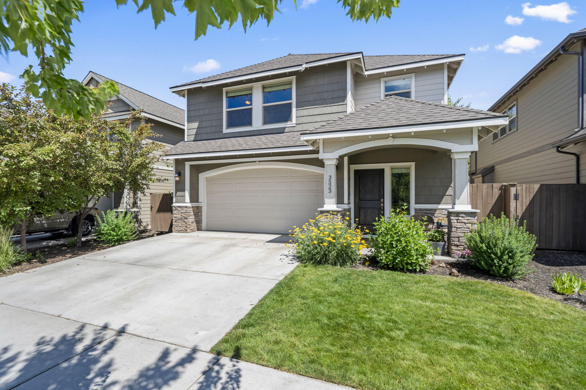 3523 NE Crystal Springs Drive