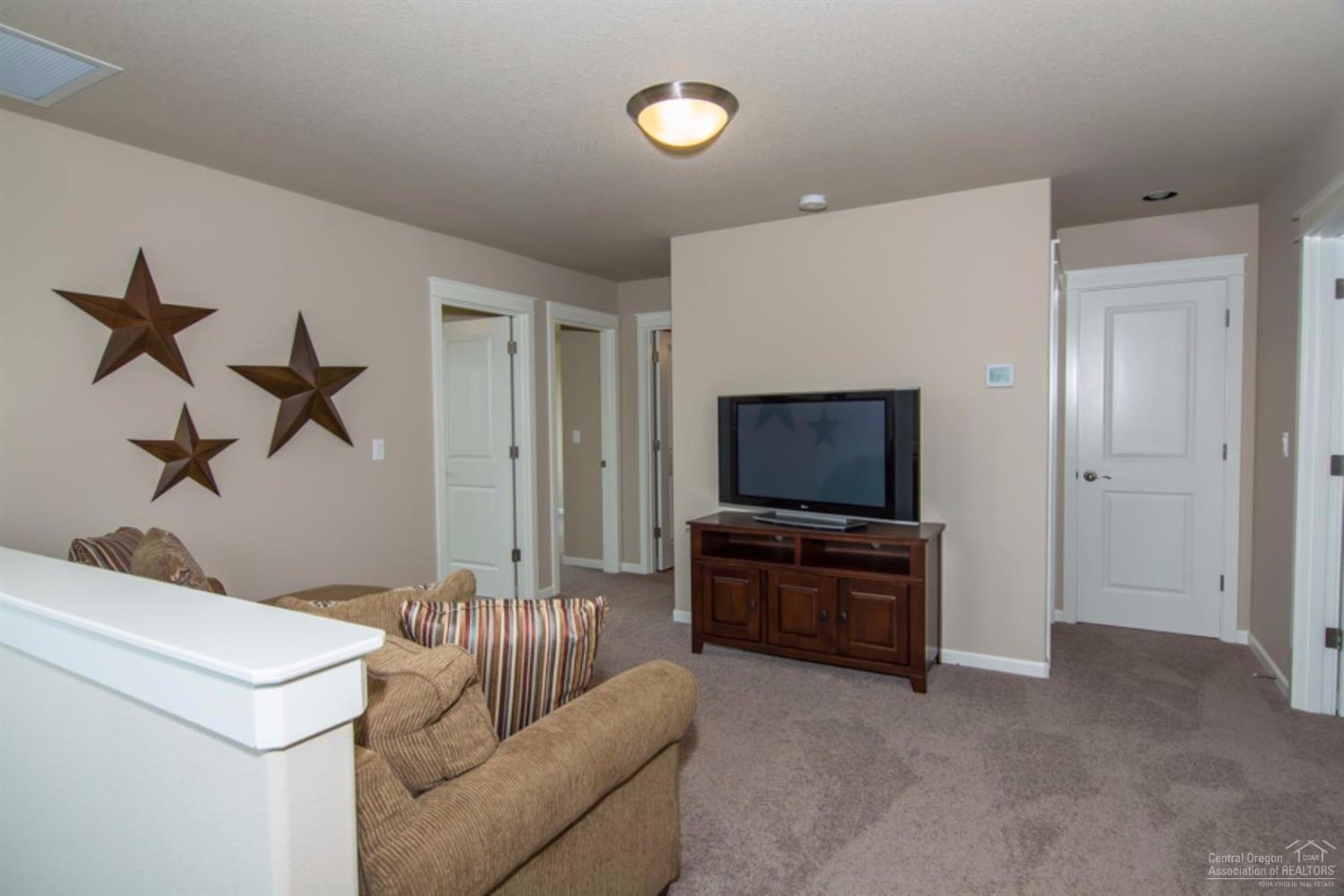 Deer Crossing - Residential