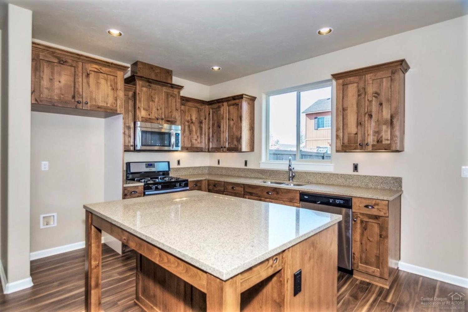 Deer Crossing - Residential