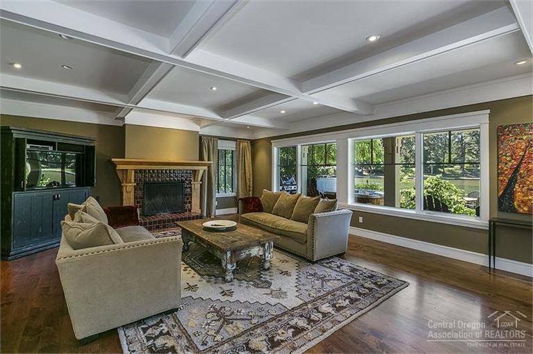 Pinelyn Park - Residential