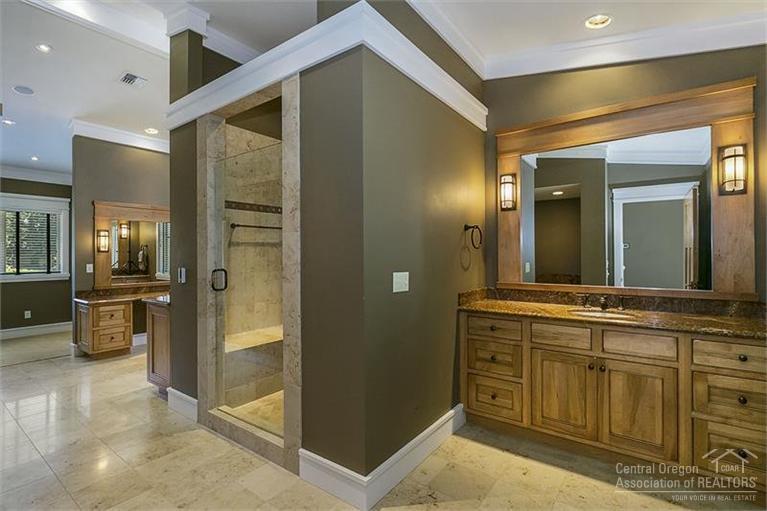 Pinelyn Park - Residential