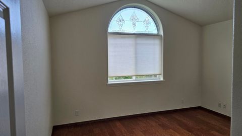 Tiny photo for 2717 SW Acres Road, Grants Pass, OR 97527 (MLS # 220219322)