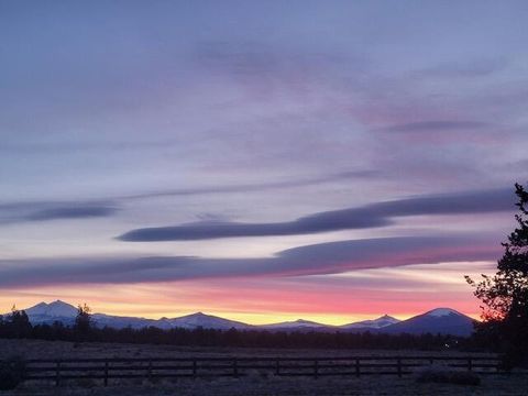 Tiny photo for 8835 SW Equestrian Place, Terrebonne, OR 97760 (MLS # 220213227)