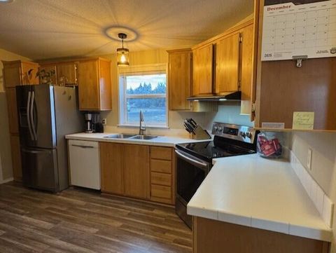 Tiny photo for 8835 SW Equestrian Place, Terrebonne, OR 97760 (MLS # 220213227)