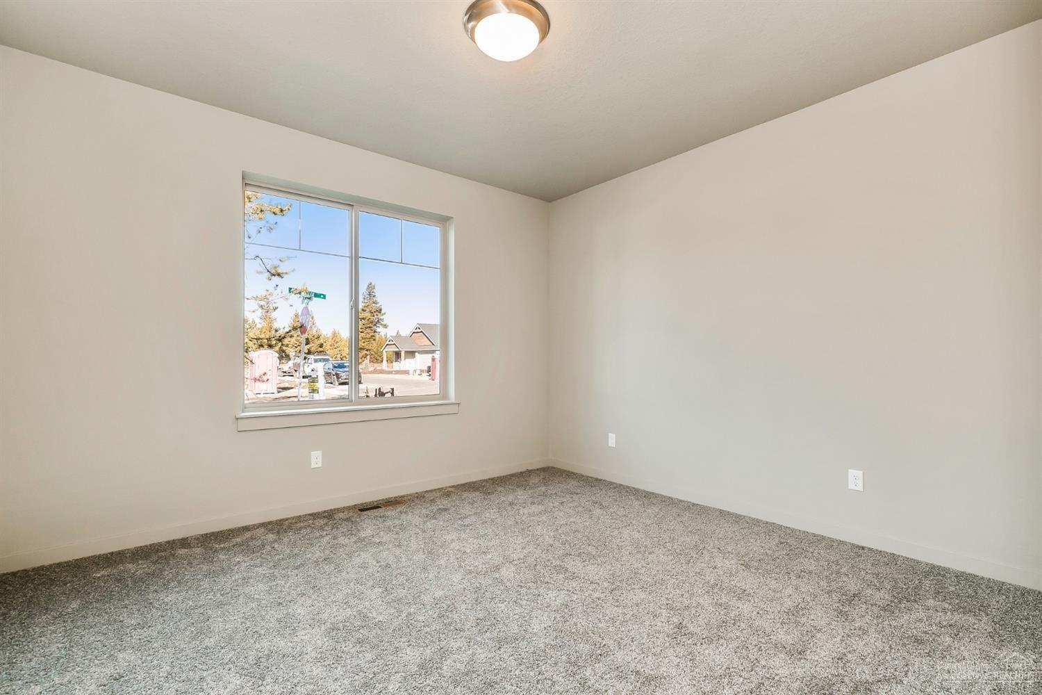 Crescent Creek - Residential