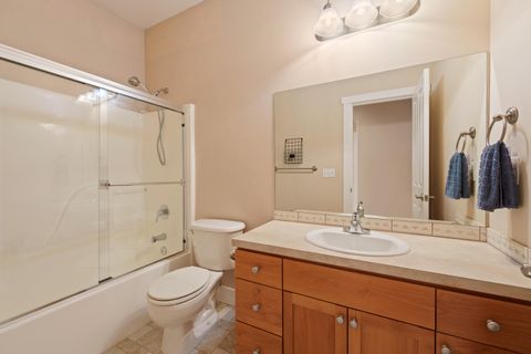Tiny photo for 2221 NE Indigo Lane, Bend, OR 97701 (MLS # 220219680)
