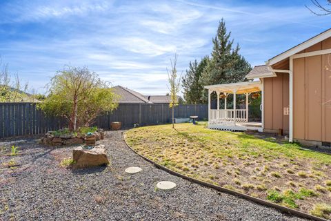 Tiny photo for 2221 NE Indigo Lane, Bend, OR 97701 (MLS # 220219680)