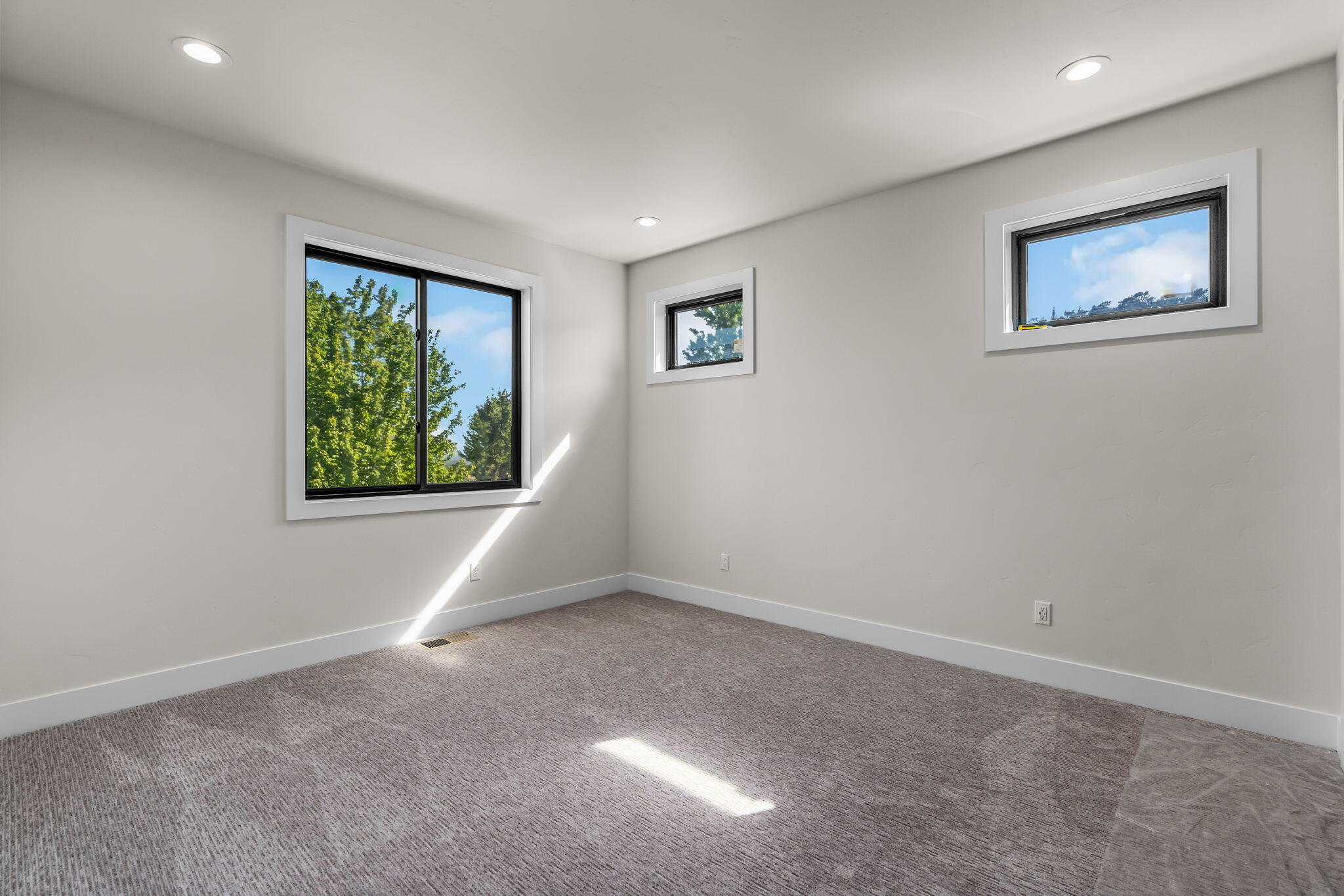 Eagle Crest - Residential