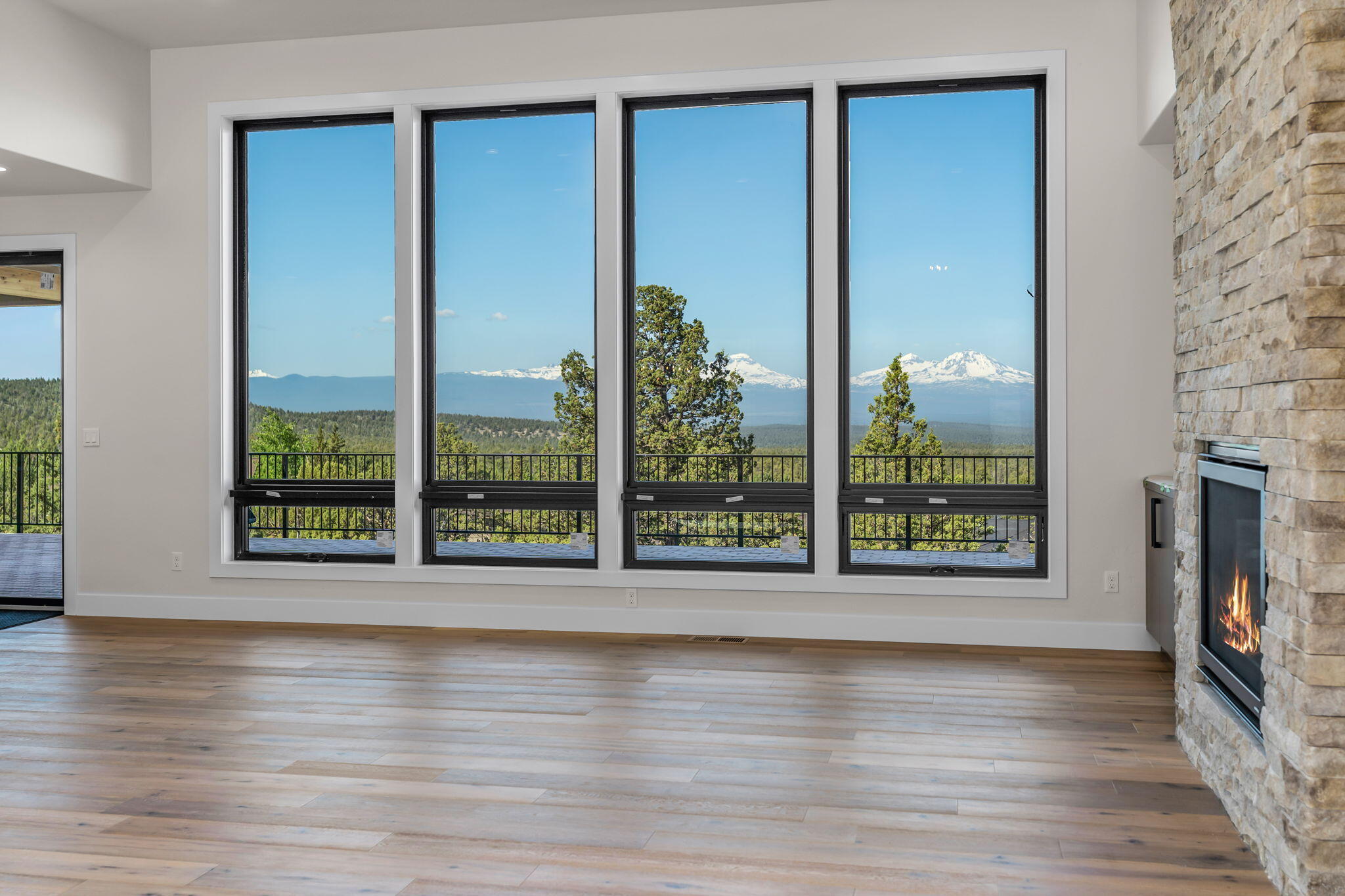 Eagle Crest - Residential