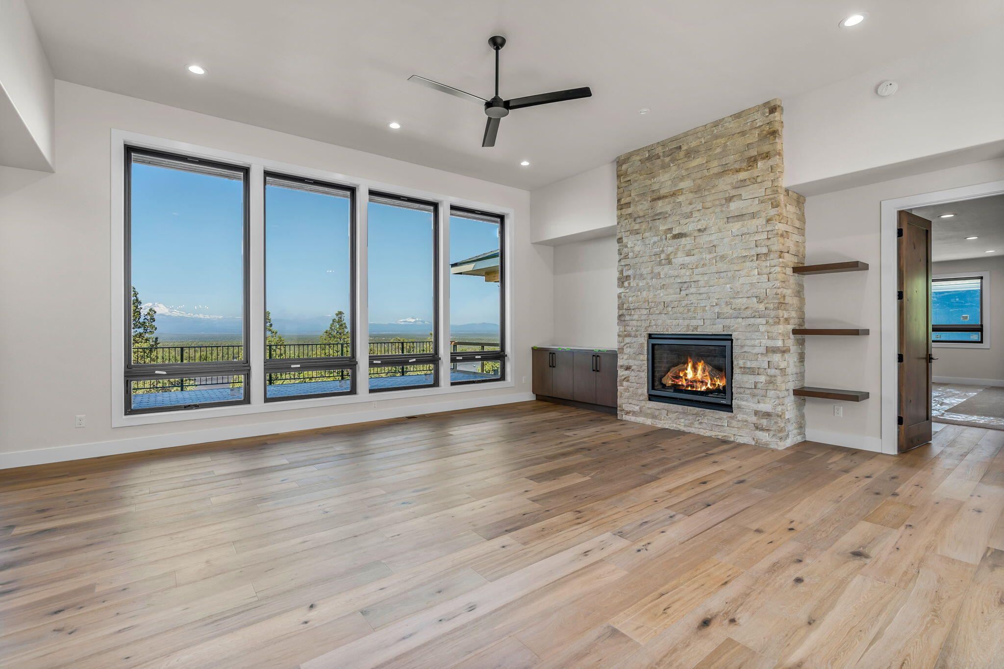 Eagle Crest - Residential