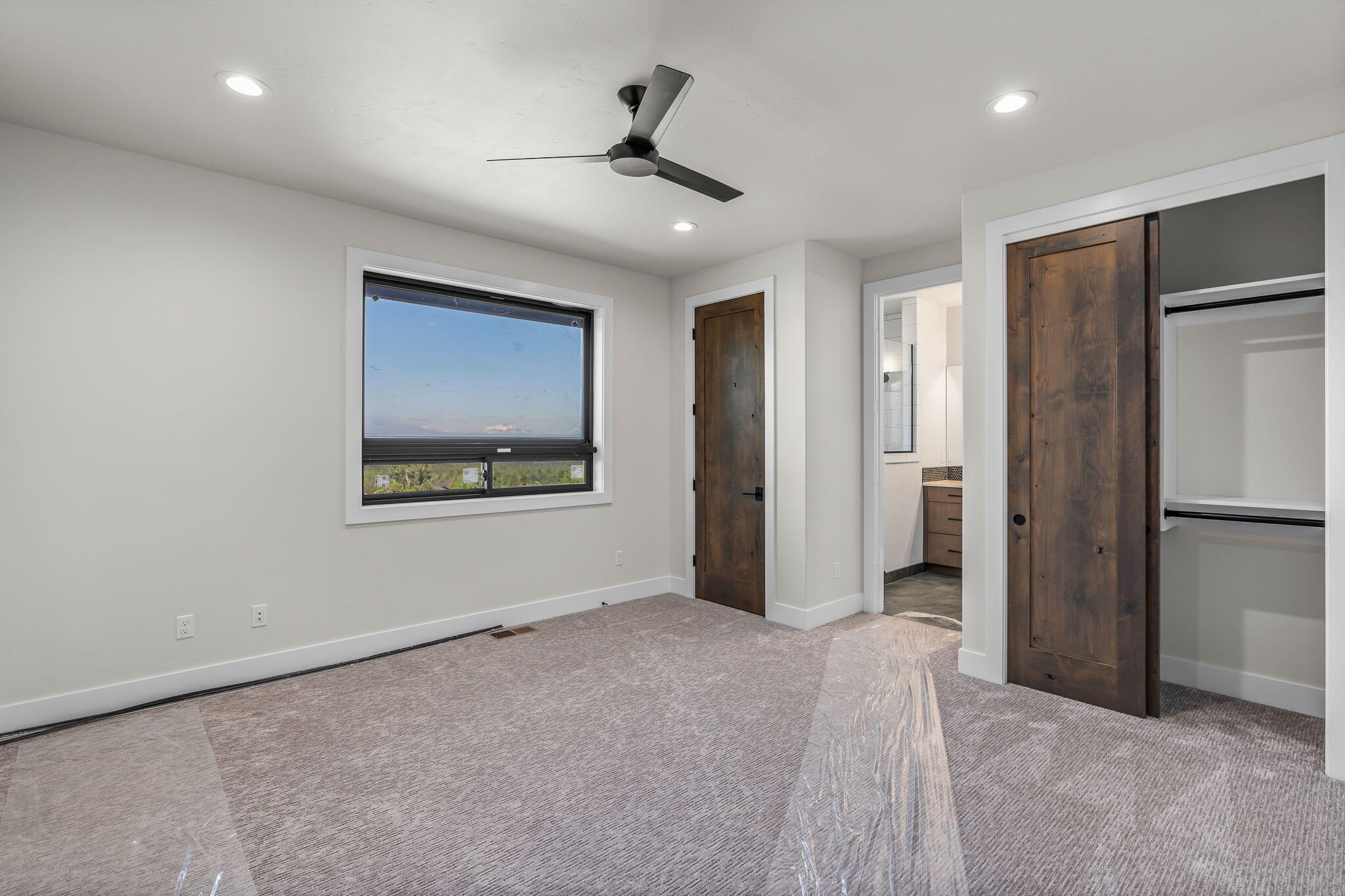 Eagle Crest - Residential