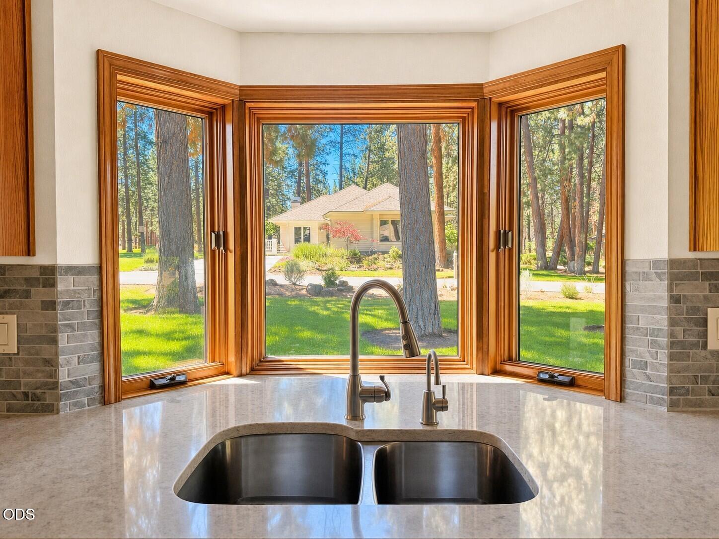 60716 Willow Creek Loop