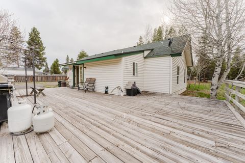 Tiny photo for 51332 Preble Way, La Pine, OR 97739 (MLS # 220219926)