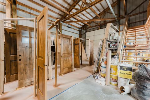 Tiny photo for 51332 Preble Way, La Pine, OR 97739 (MLS # 220219926)