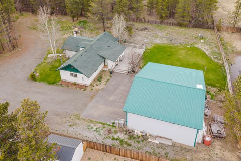 Tiny photo for 51332 Preble Way, La Pine, OR 97739 (MLS # 220219926)
